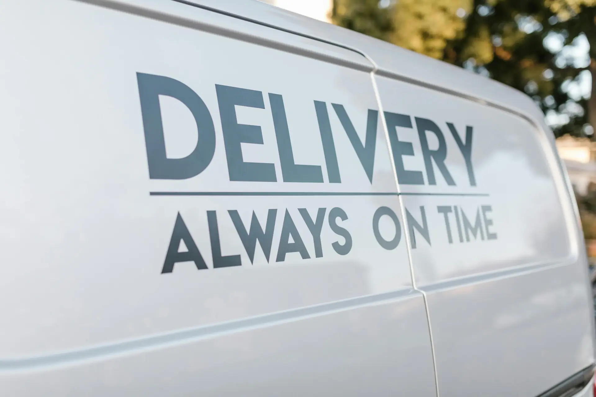 courier delivery van Leeds